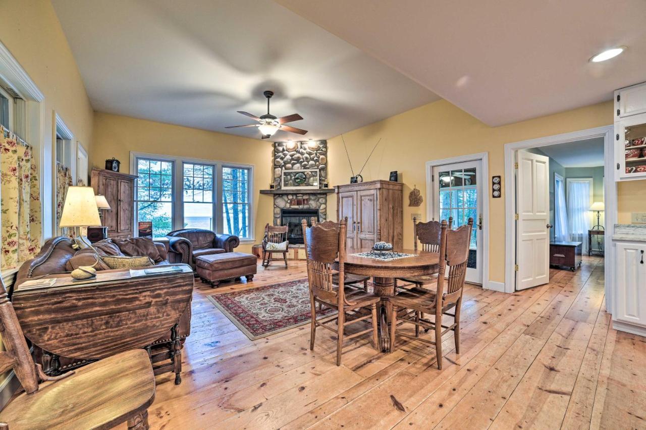 Waterfront Cheboygan Home With Fire Pit Exterior photo